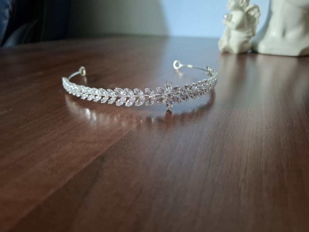 Diadema mireasa state perfecta