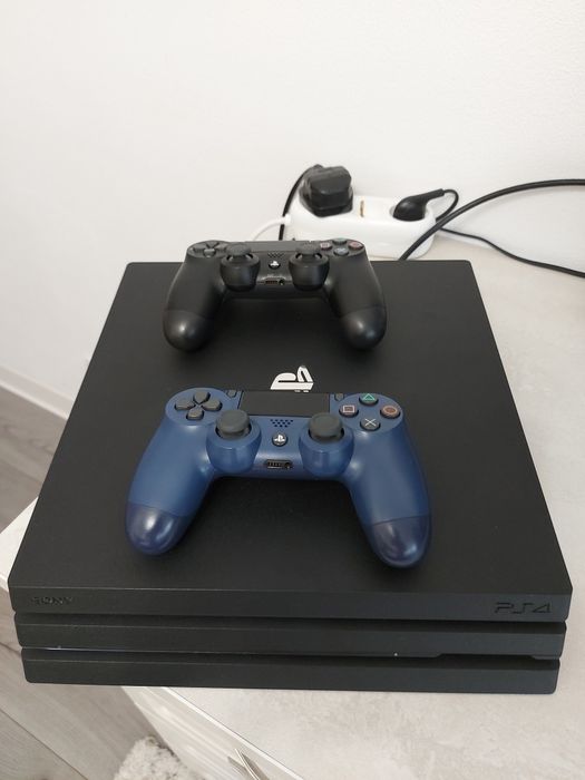 ***Playstation4Pro 1 Tb***