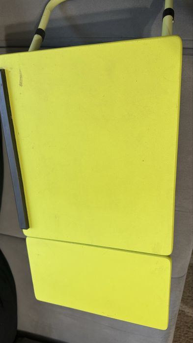 Масичка за лаптоп