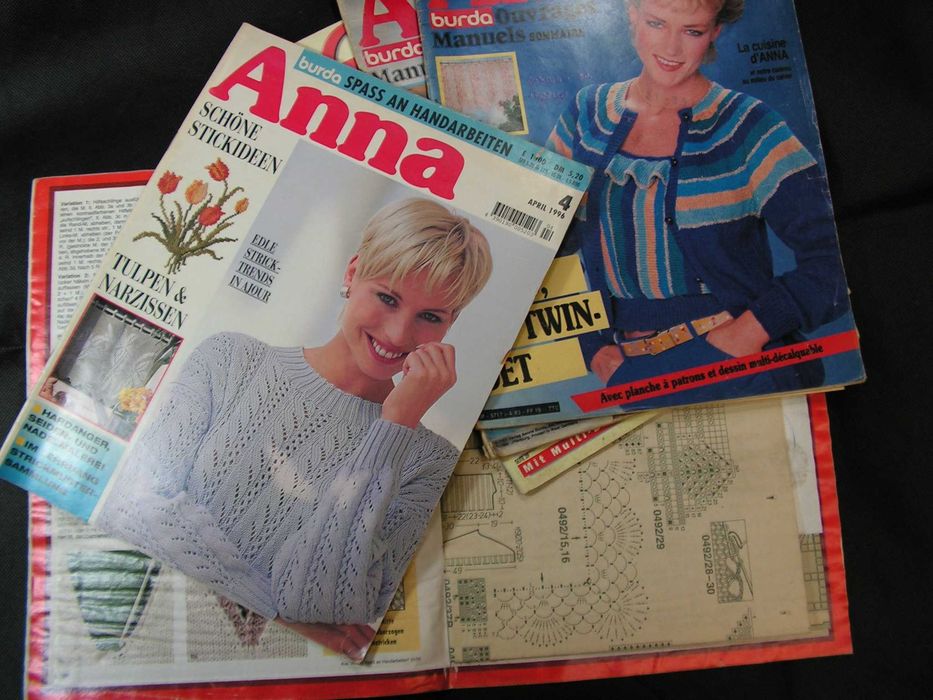 Лот от 81 списания за плетиво и бродерия.