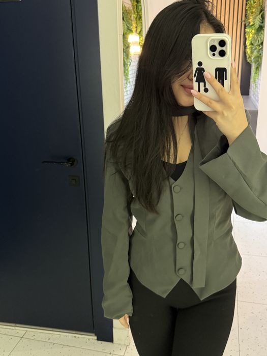 Продам пиджак 42