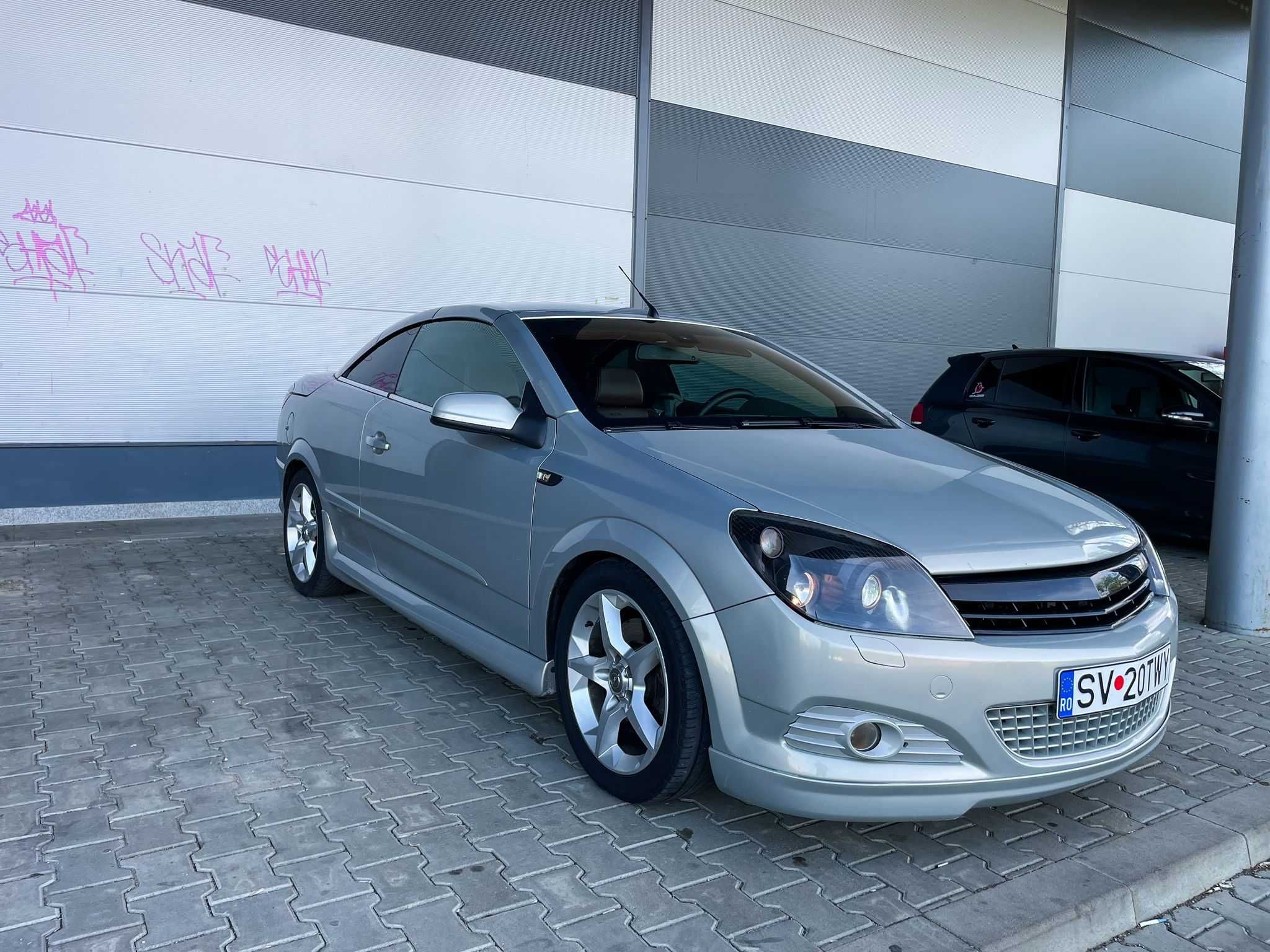 Opel Astra H twin top 2.0 Turbo decapotabila/cabrio