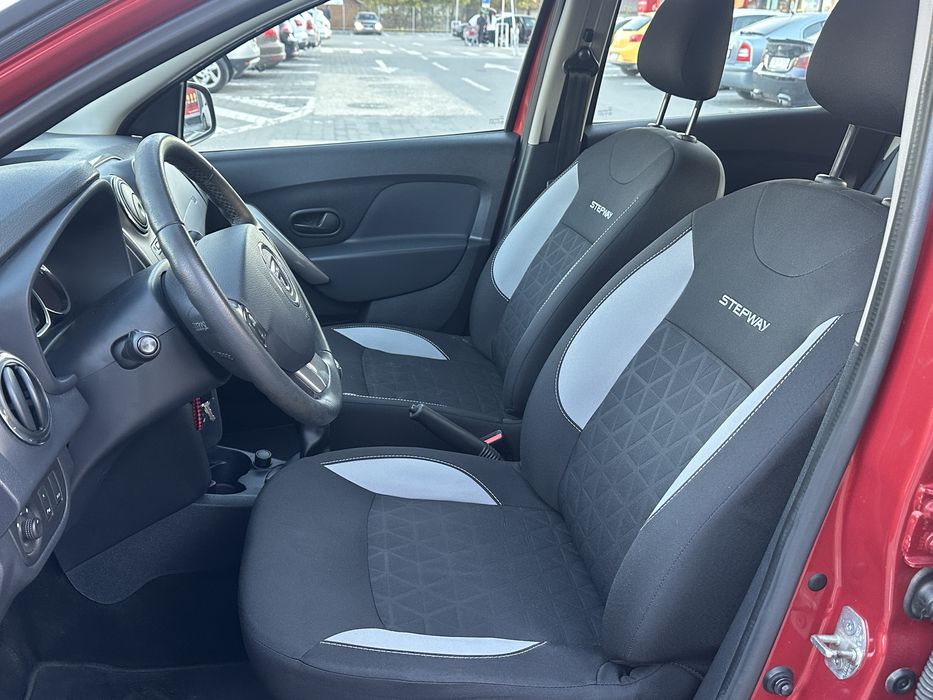 Dacia Sandero Stepway 09 benzina 2015