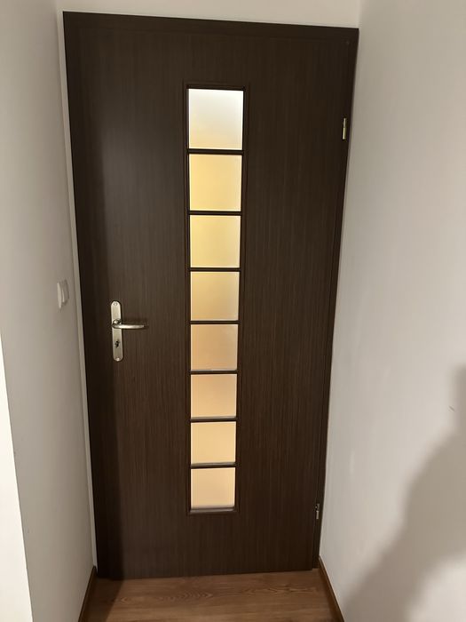 3 usi de interior Porta