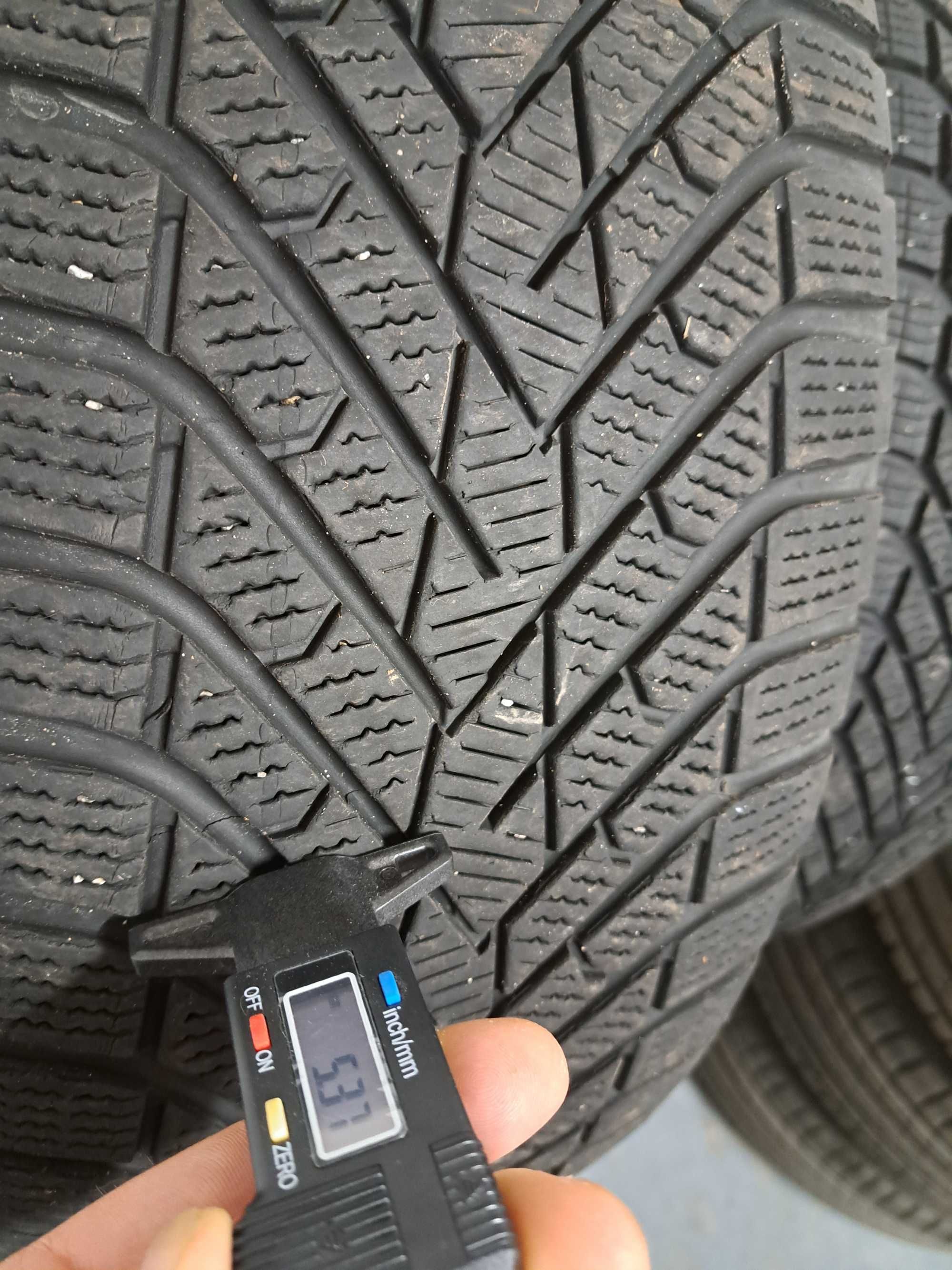 4 бр. Зимни Гуми PIRELLI 235/60R18 107H XL S-WNT2