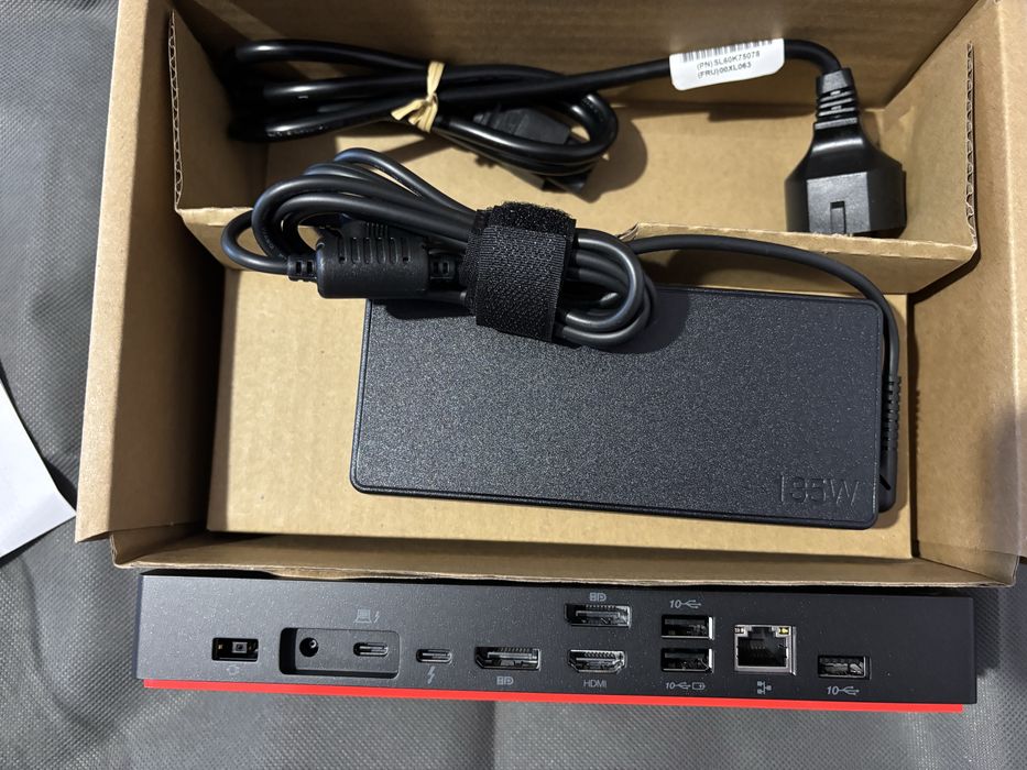 ThinkPad dock Thunderbolt 4