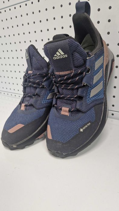 Оригинални дамски маратонки- Adidas Terrex