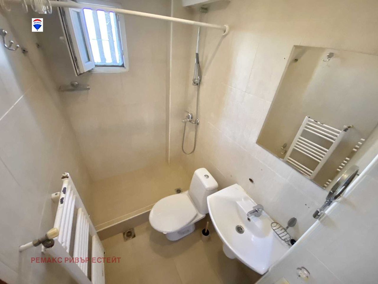 Продава се Тристаен апартамент в Русе, Възраждане - 77 кв.м за 1428 €/кв.м - Снимка #10