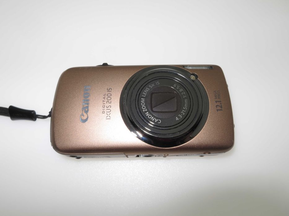 Canon digital IXUS 200 is компактен цифров фотоапарат цифрова камера