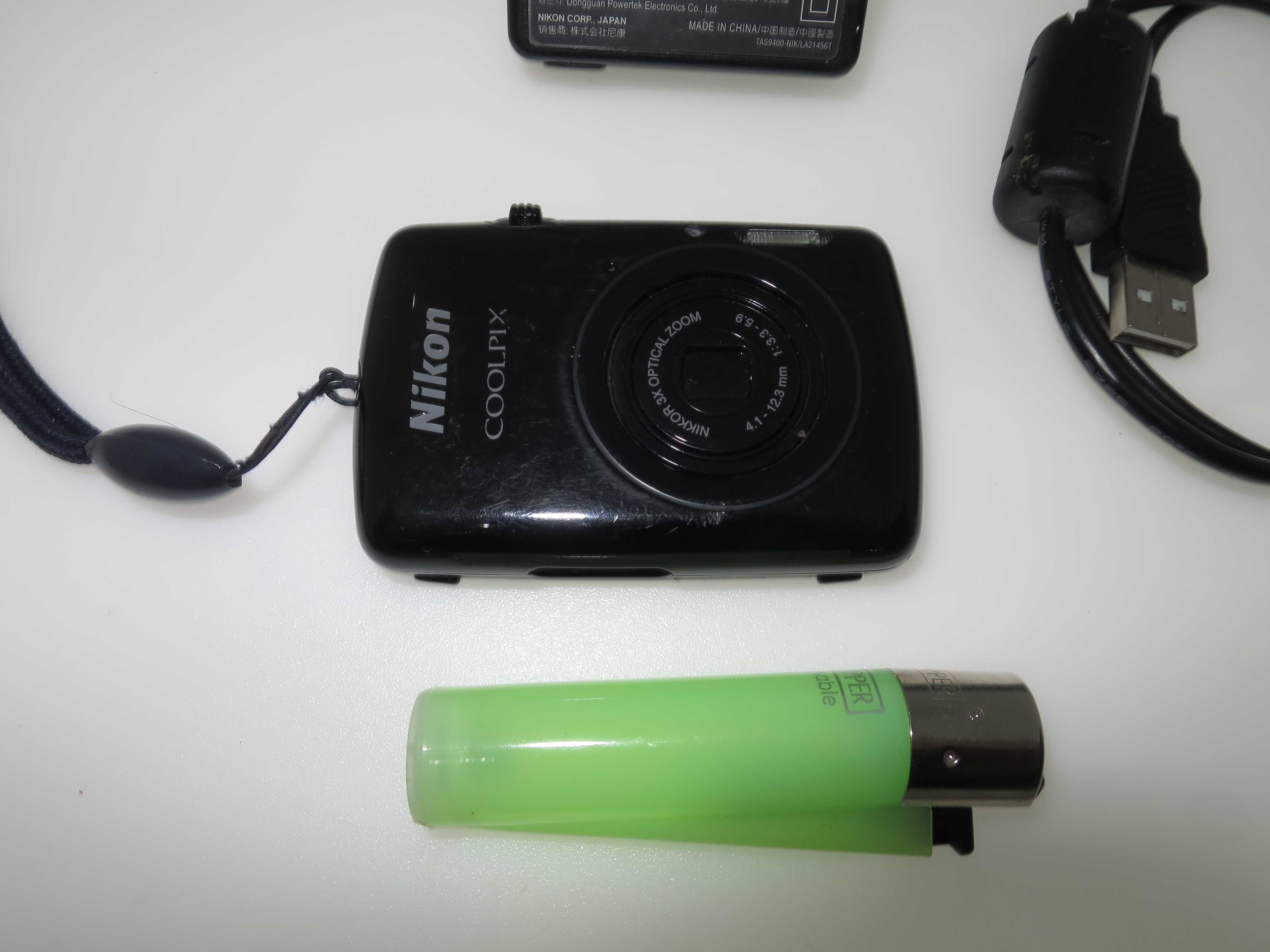 Nikon Coolpix S01 ултра компактен мини фотоапарат цифрова камера
