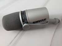 Microfon shure mv7 podcast argintiu