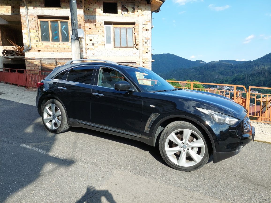 Infiniti fx30 бартер