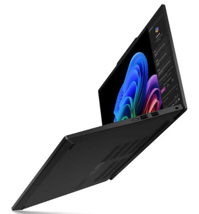Lenovo Thinkpad T14 Gen 5 Ryzen 5 PRO 8540U 16GB 14" QWERTY SIGILAT