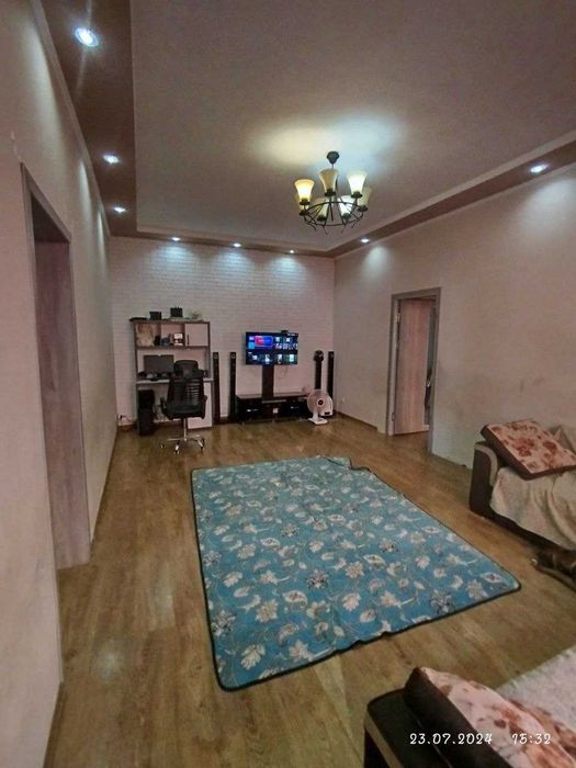 Дом 3 комнаты 2.4 сотки Саракулька, кафе Каролина, Мирабадский р-н