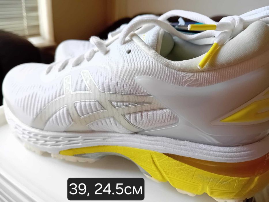 Оригинални спортни обувки