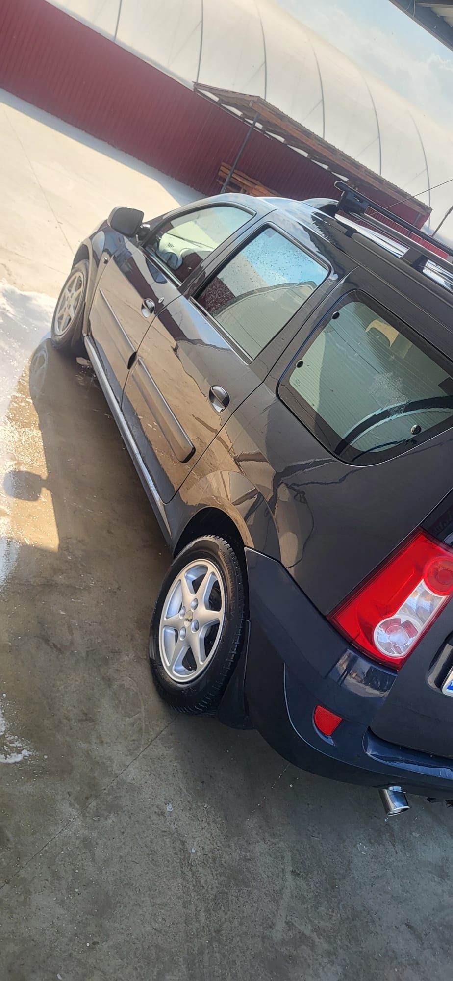 Logan MCV, 1.6 16V 7 locuri