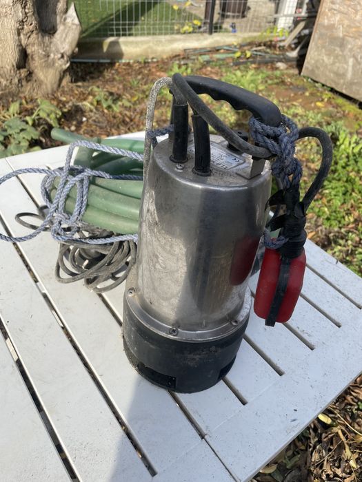 Pompă submersibilă T.I.P. Maxima 180 SX – 500W, cu furtun inclus