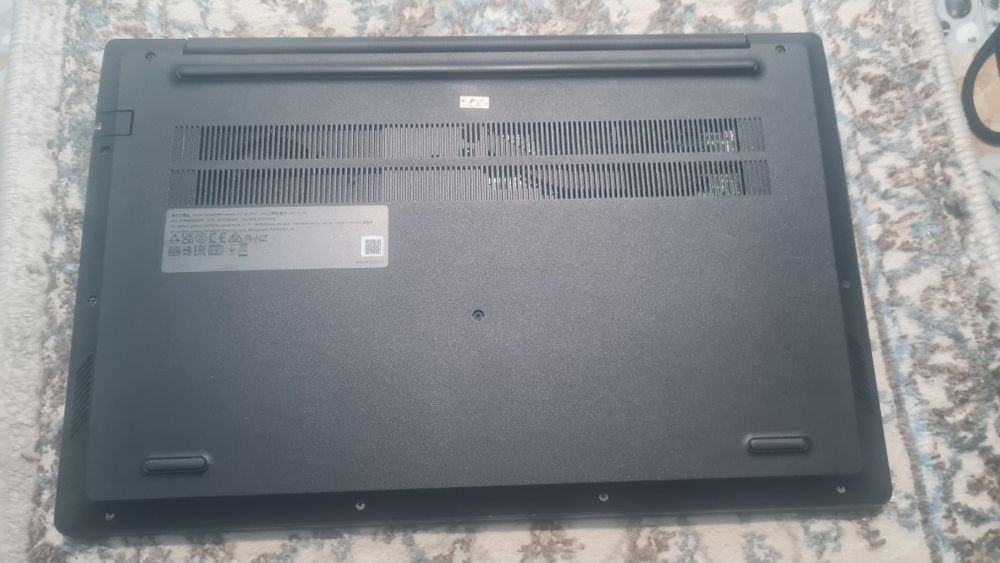 Срочно Lenovo silver ddr 5 8 gb