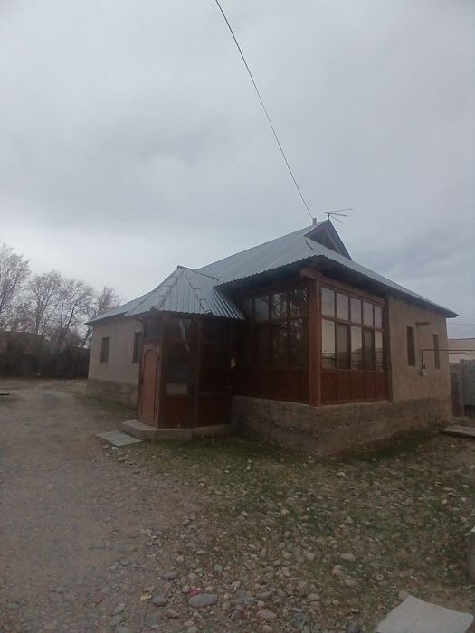 Дом ровныи массиев коктем45