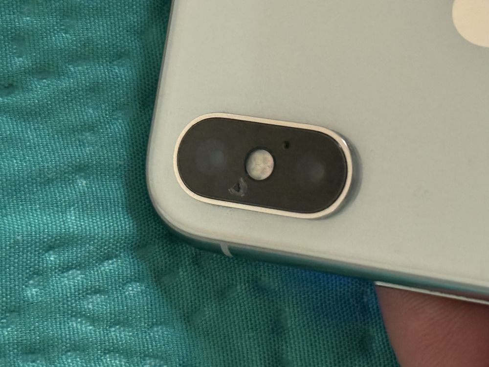 Продавам/Бартер Iphone X 64GB като НОВ