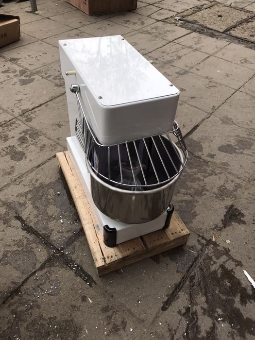 Тестомесачка 10 литра