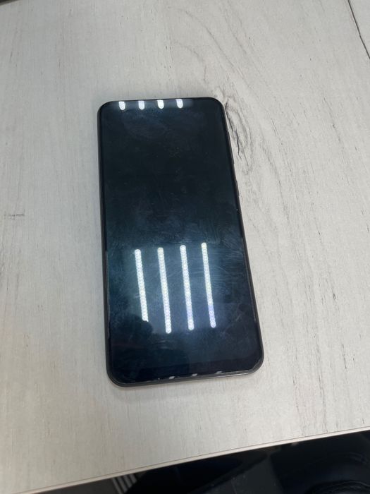 Продам Самсунг а 30