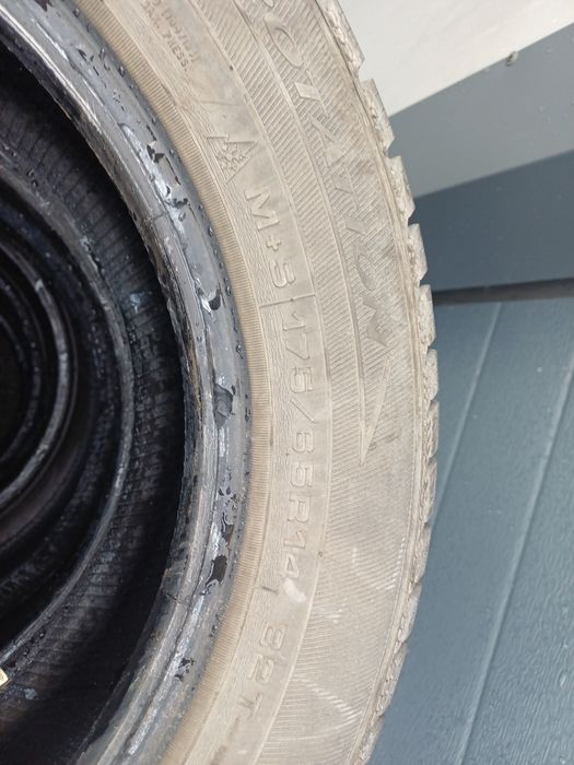 2бр зимни гуми 175/65/14 - DEBICA FRIGO 2

DOT-1417
Грайфер- около 6мм