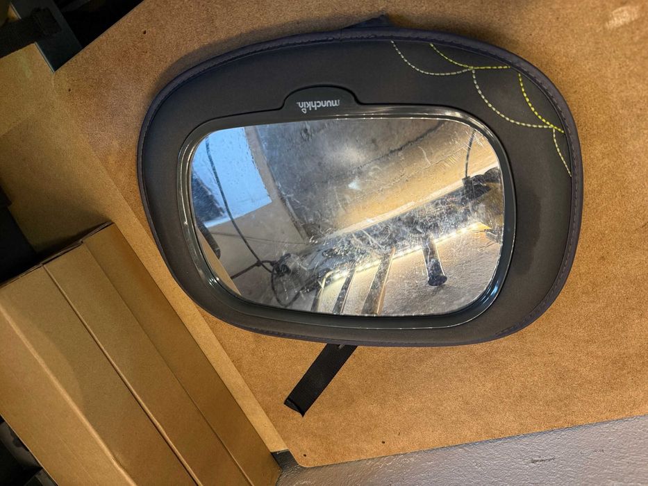 Oglinda masina bebe Munchkin