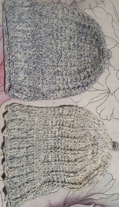 Caciuli Lana crosetate manual Dama