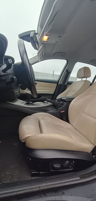 Vând BMW seria 3  E90 163Cp 2.0D