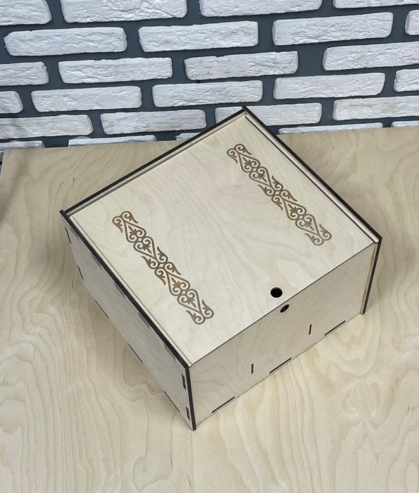 Подарочные деревянные коробки