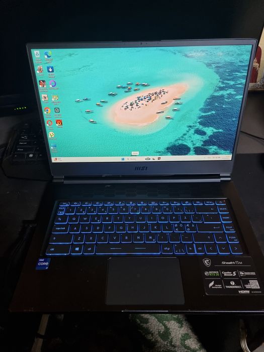 Laptop gaming, msi stealth , i7 gen 11, 16gb ddr4, 3060, ssd 512gb!