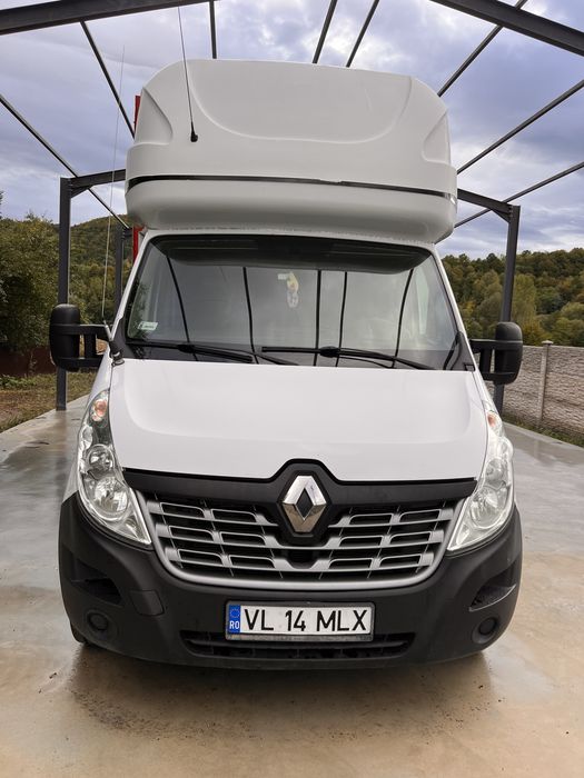 Renault Master.
