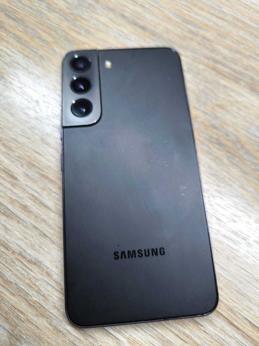 Samsung S22 128GB