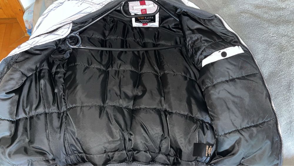 Geaca originala Alpha Industries