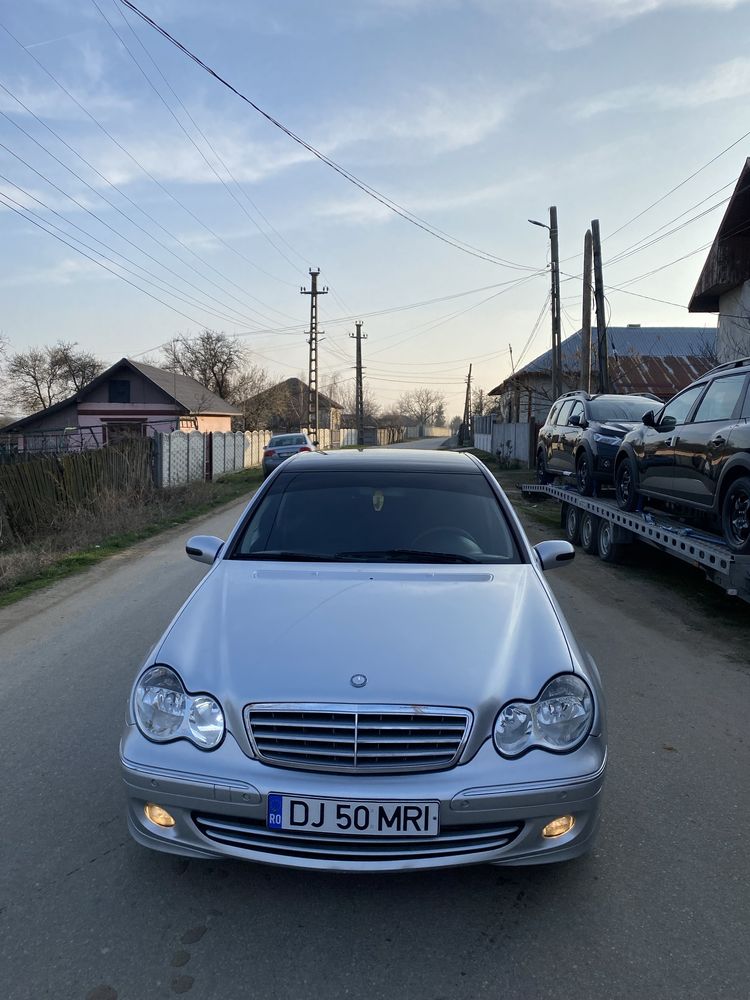 Mercedes c320 v6 7g-tronic