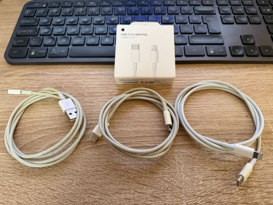 Оригинални кабели Apple