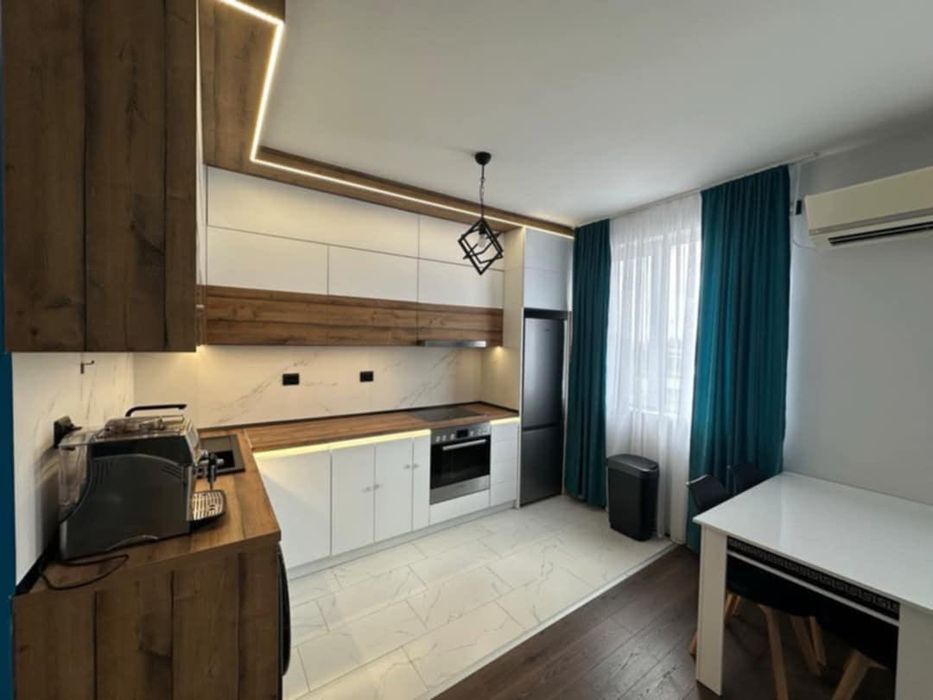 Дава се под наем Четиристаен апартамент в София, Студентски град - 113 кв.м за 280000 € - Снимка #6