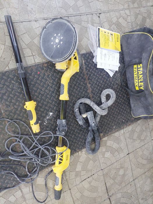 Шлайфмашина / Жираф Stanley FatMax SFMEE500S