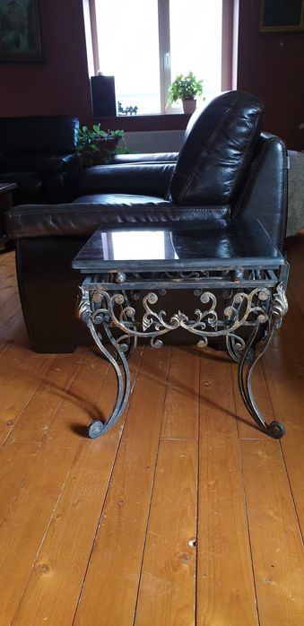 Măsuțe din fier forjat