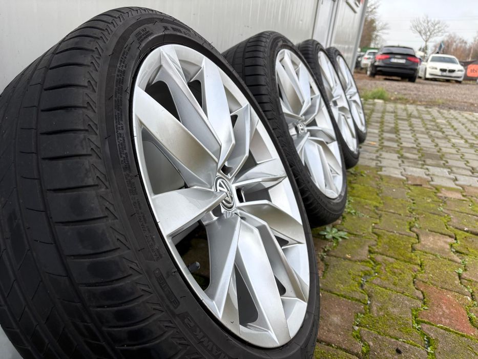 Jante R19 originale Volkswagen Arteon/Passat cu anvelope noi DOT 2025