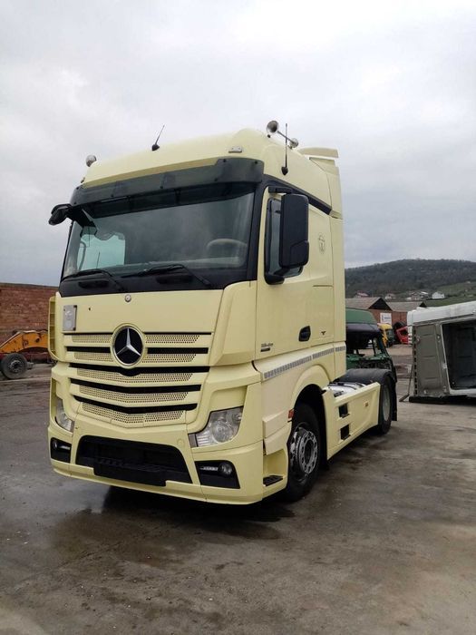 Dezmembram Mercedes Actros MP 4