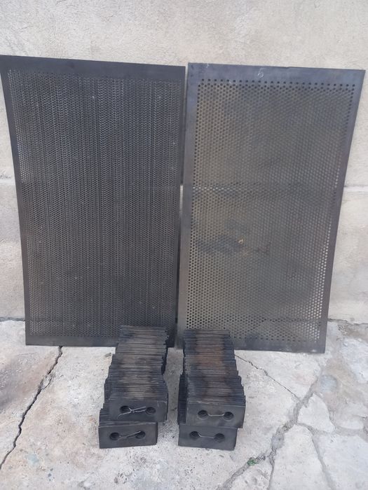 Решито на дробилку КДУ. Молотки на дробилку КДУ