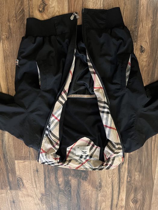 Черно яке Burberry