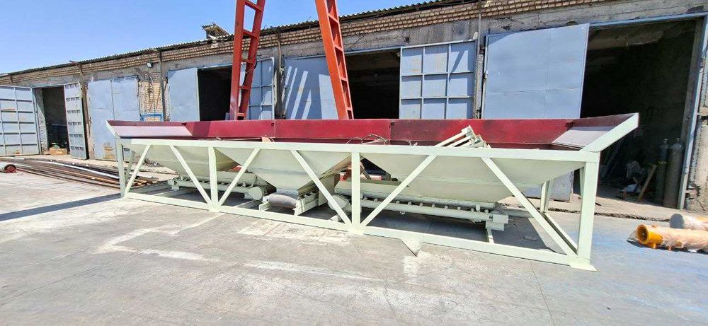 Компания Torui предлагает бункера разных моделей для бетонных заводов