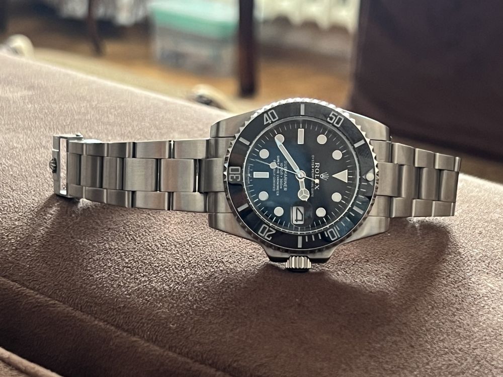 СРОЧНО ПРОДАМ Часы механика submariner