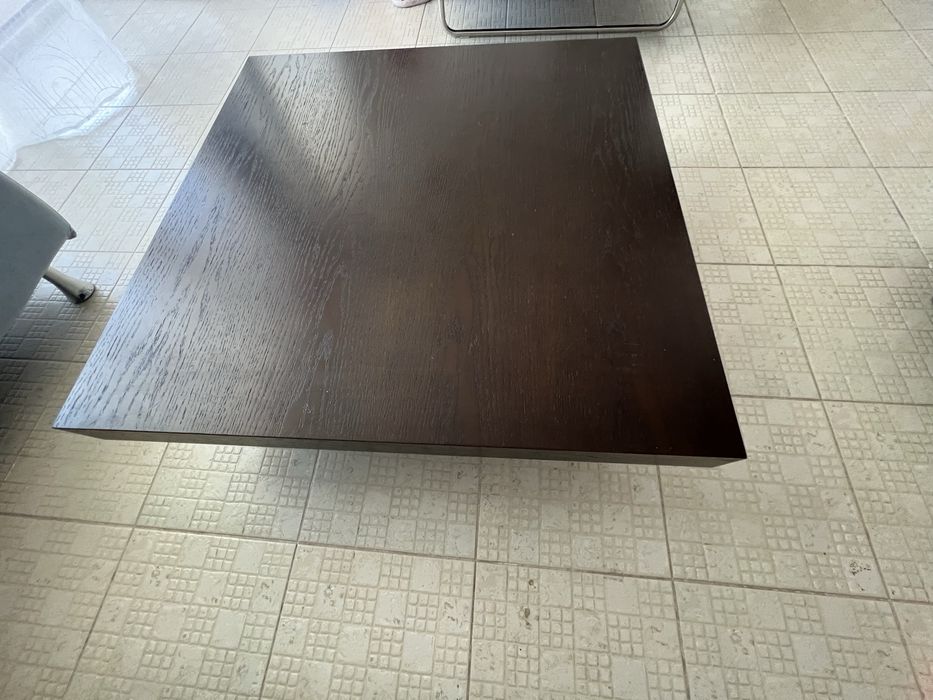 Мебели маса Канор