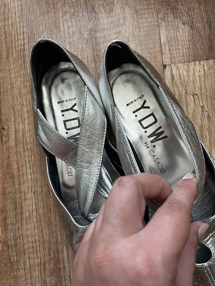 Casadei сребристи балеринки