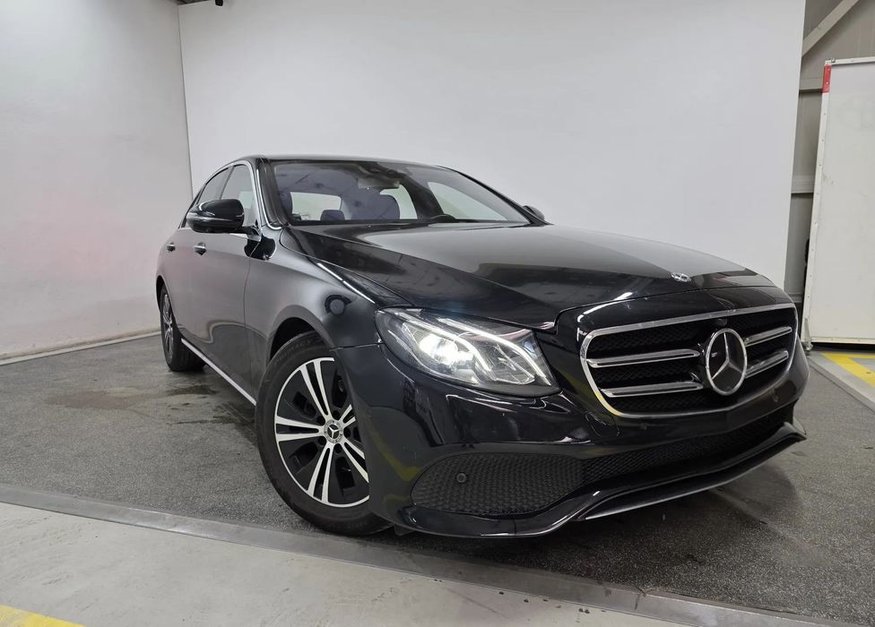 Mercedes-Benz E