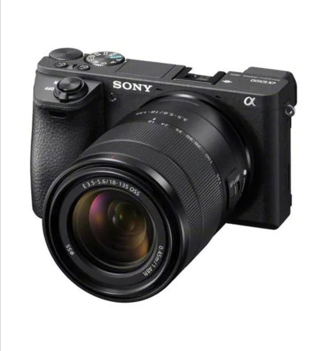 Нов обектив Sony E 18-135mm f/3.5-5.6 OSS